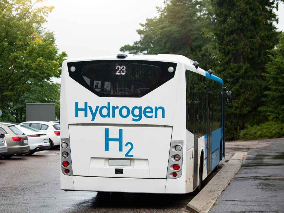 Bologna Launches Hydrogen Bus Operations with 127-Unit Fleet Deployment